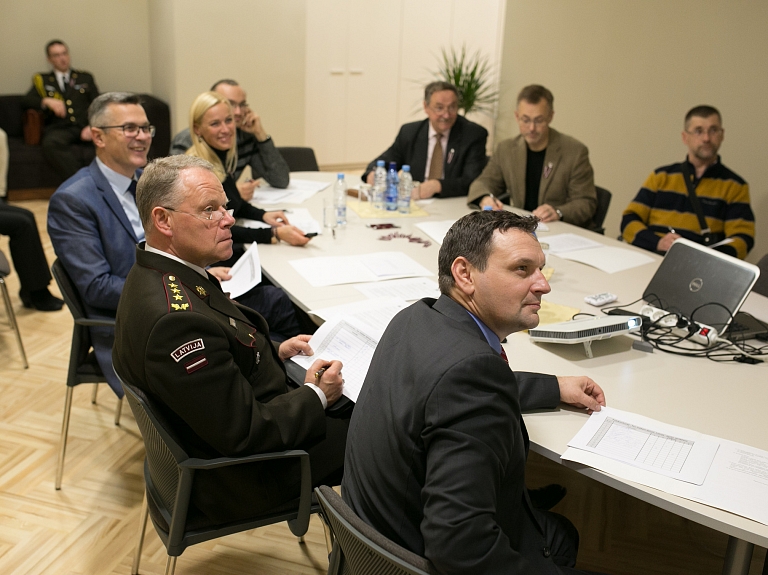 Valsts svētkiem veltītā fotokonkursa uzvarētāju vidū Jelgavas Tehnoloģiju vidusskolas audzēkne

