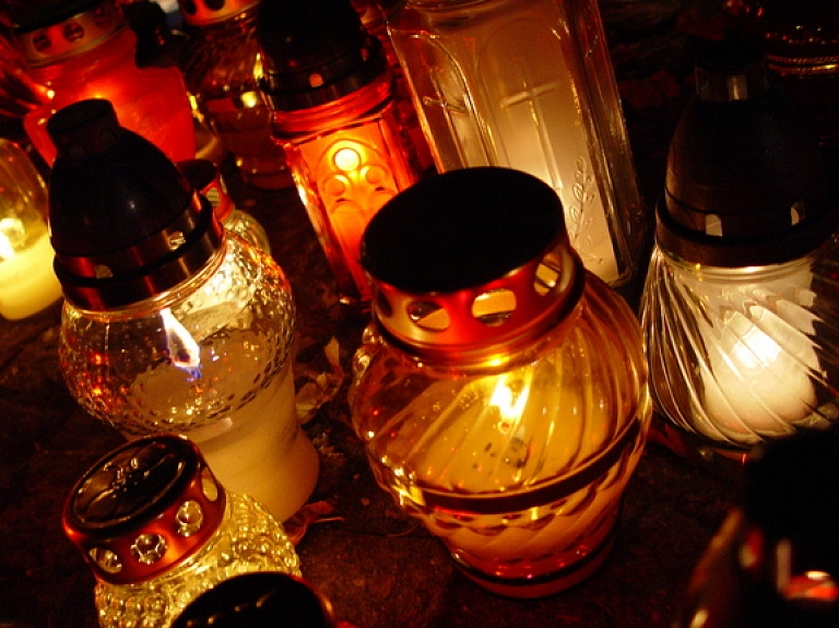 Murjāņos automašīna nāvējoši traumējusi neuzmanīgu gājēju