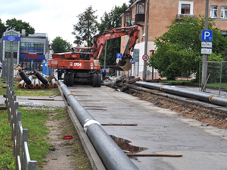 Daugavpilī rekonstruēti vēl divi maģistrālo siltumtrašu posmi

