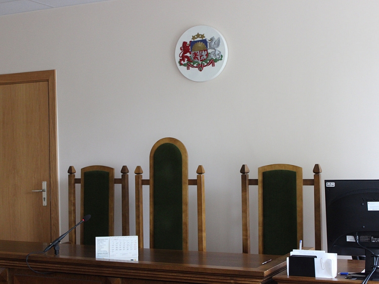 Paziņos spriedumu uzņēmuma strīdā ar Šlēgelmilhiem

