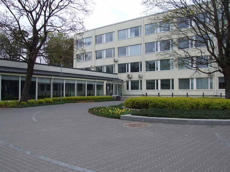 Pasniegs Jūrmalas pašvaldības apbalvojumus