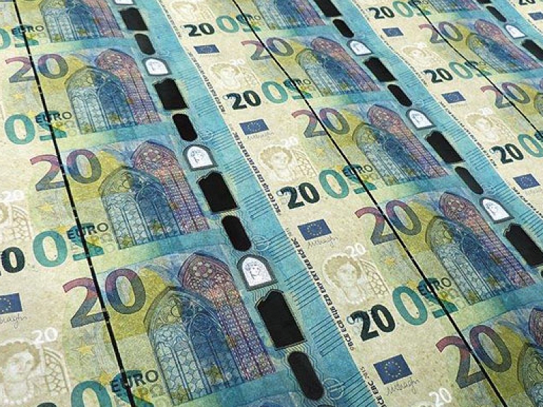 Latvijas Banka: Uzņēmumi un bankas ir gatavi jaunās 20 eiro banknotes ieviešanai


