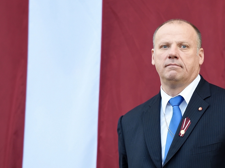 Aizsardzības ministrs dosies vizītē uz Jelgavu un Dobeli

