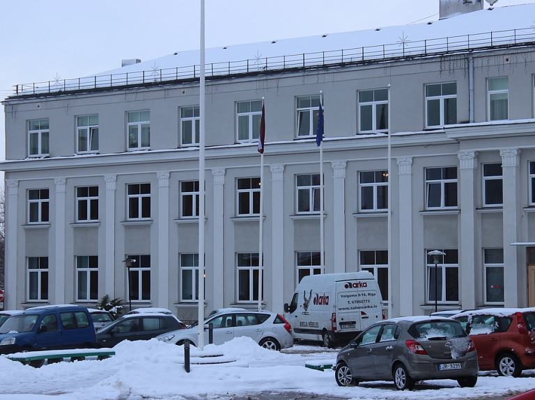 Valmierā viesosies vairāku valstu vēstnieki