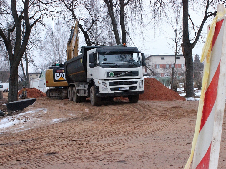 "Latvijas Ceļu būvētājs" aicina Saeimu neiznīcināt ceļu būvniecības nozari