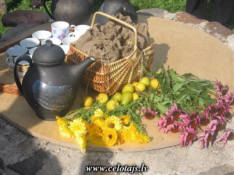 Zāļu tējas "Kurmīši" saņems kultūras zīmi "Latviskais mantojums"

