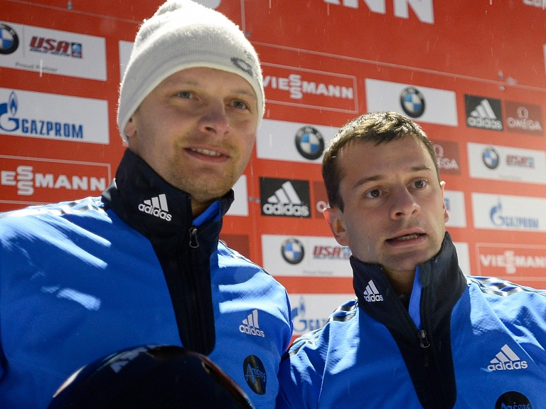 Brāļiem Dukuriem trešā un ceturtā vieta pēc Pasaules kausa pirmā posma pirmā brauciena