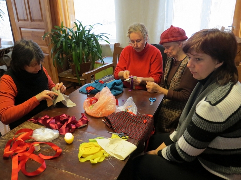 Atlasa lentīšu meistarklase Baltinavas novada muzejā

