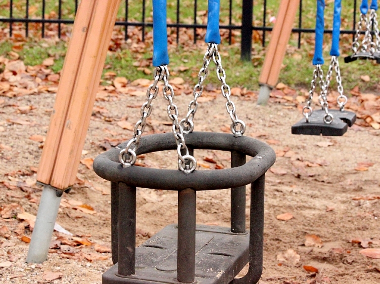 "Vaivaros" vēlas veidot rotaļu laukumu; cer savākt 54 000 eiro

