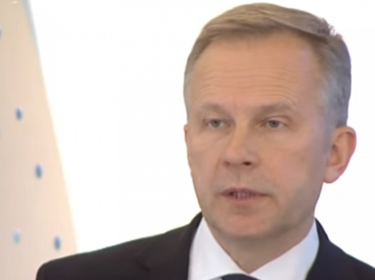 Latvijas Bankas prezidents kritizē budžetu

