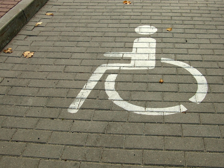 Krāslavieši atzīmē Starptautisko personu ar invaliditāti dienu

