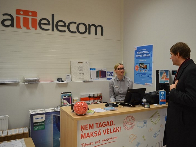Limbažos atvērts jauns "Lattelecom" veikals