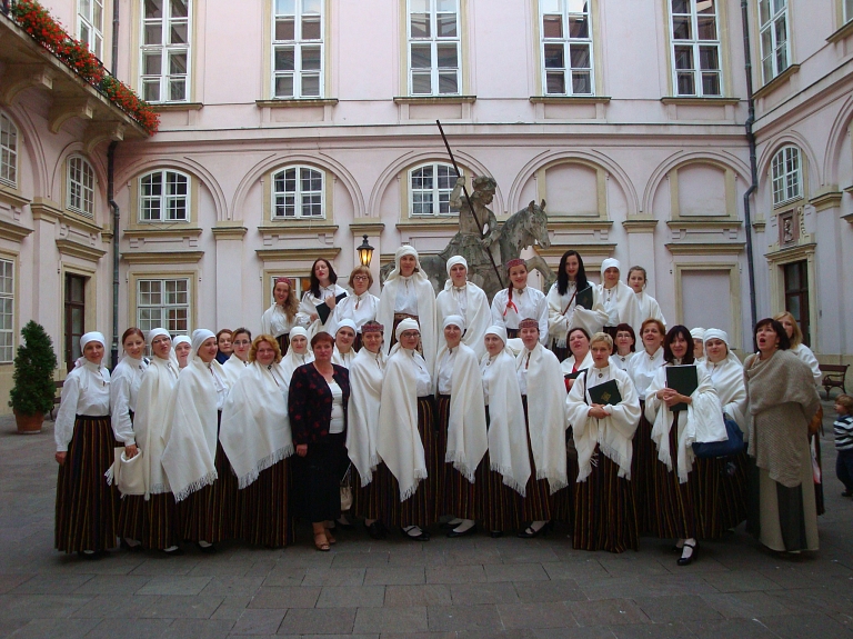 Rēzeknes korim "Medicus" pirmais CD un Zelta diploms festivālā Krakovā

