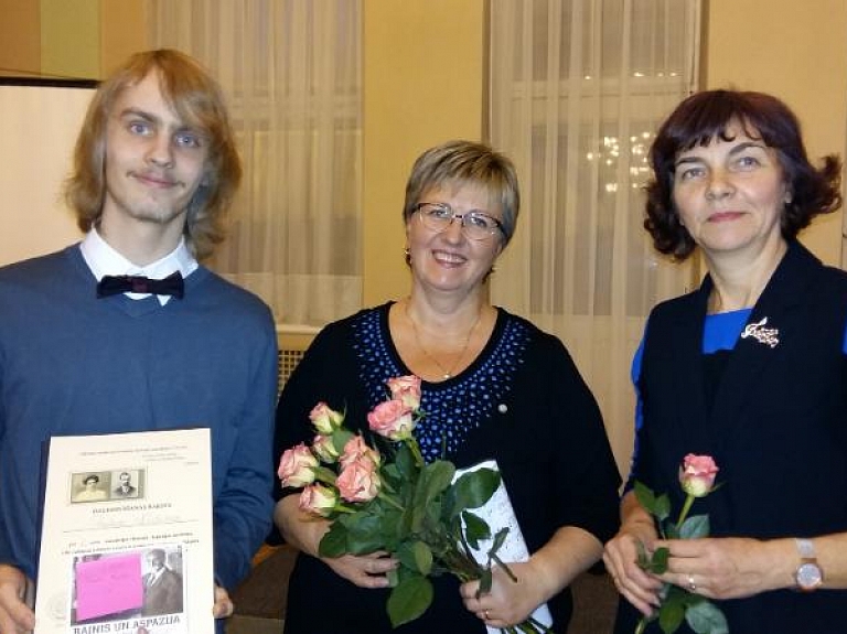Pauls Nartišs uzvar Raiņa un Aspazijas gadadienai veltītajā konkursā

