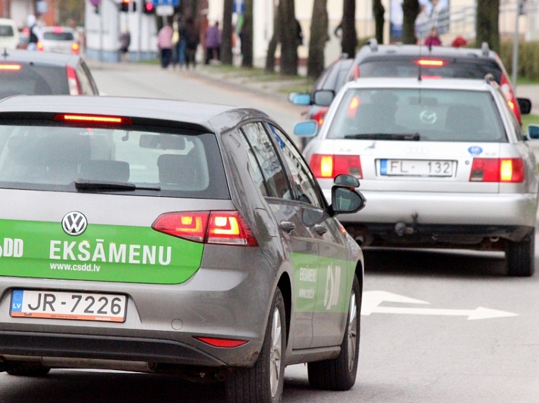 Veiktas izmaiņas CSDD pakalpojumu cenrādī

