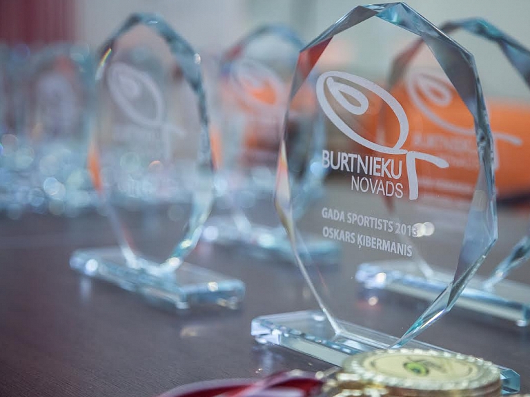 Aicina pieteikt "Burtnieku novada sporta laureāta 2015" pretendentus

