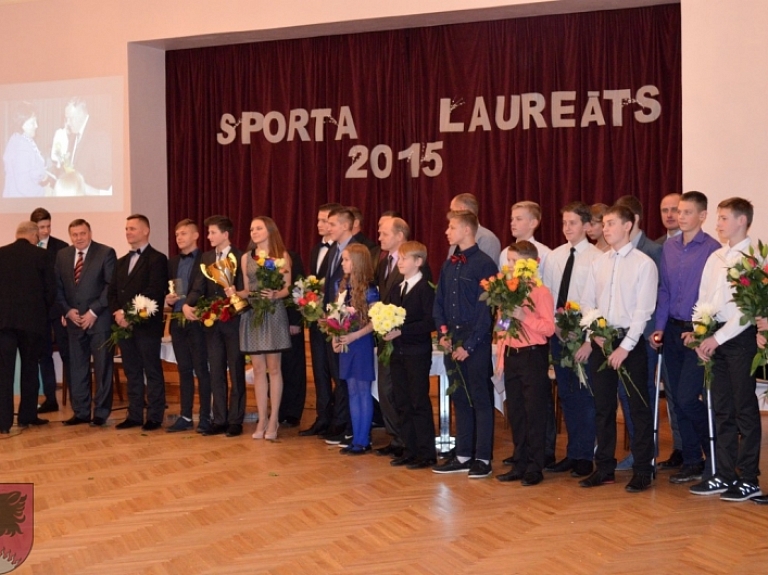Apbalvoti Balvu novada jaunatnes sporta laureāti 
