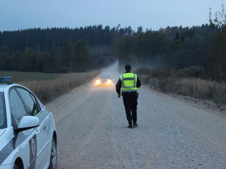 Vidzemes reģiona policija atgādina par drošības ievērošanu svētkos
