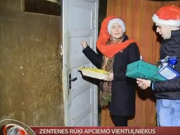 Zentenes rūķi apciemo vientuļniekus

