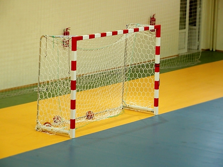 Latvijas handbola izlase Rīgas domes kausa pirmajā mačā cienīgi piekāpjas spēcīgajai Baltkrievijai

