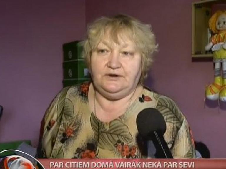 Par citiem domā vairāk nekā par sevi

