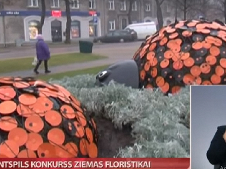 Ventspilī notiek konkurss ziemas floristikai

