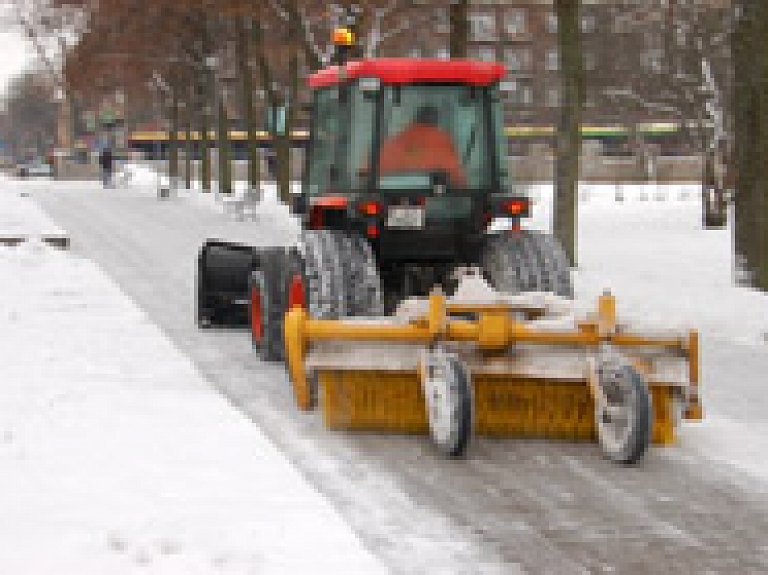 Daugavpils uzkopšana ziemas laika apstākļos

