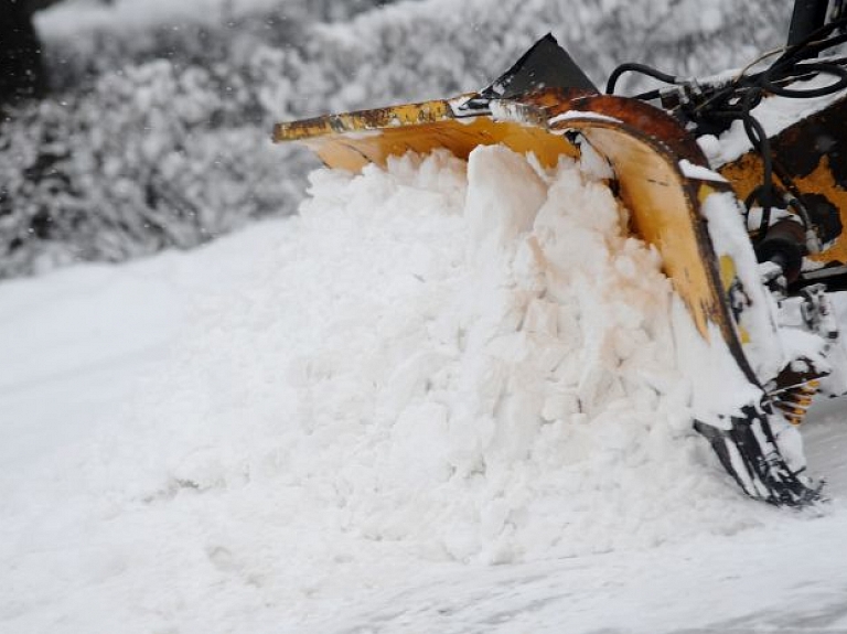 Autoceļu ziemas uzturēšanas darbi tiek veikti nepārtraukti

