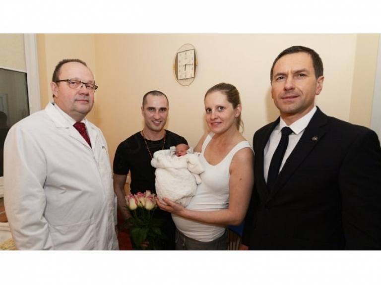 Siguldas slimnīcā pasaulē nācis deviņsimtais mazulis

