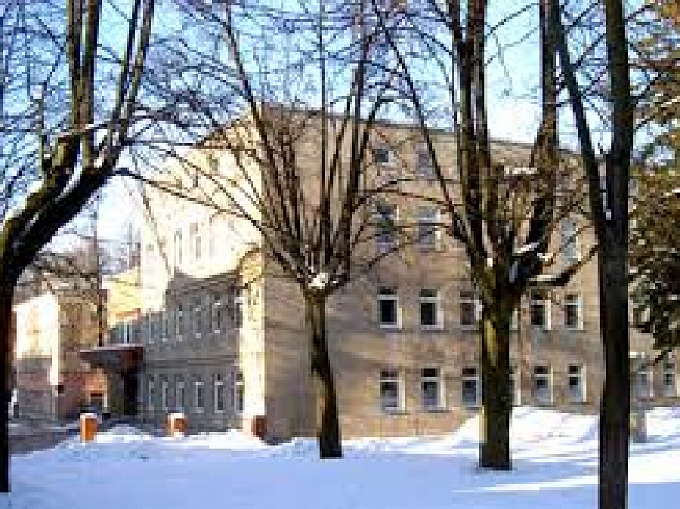 Izdod Daugavpils Saskaņas pamatskolas skolēnu izdomātu spēli

