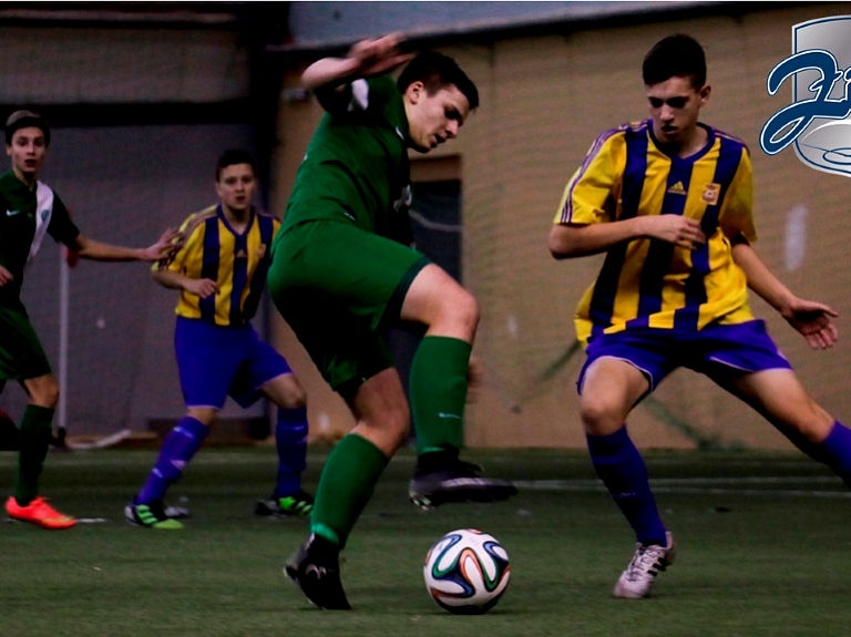 U-15 vecuma grupu futbolisti tiksies "Ziemas kausā"

