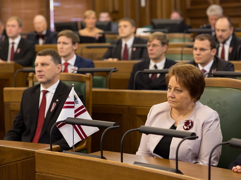 Straujuma: Vējoņa atveseļošanās laikā ikdienas darbi tiek pildīti tiešā koordinācijā ar Mūrnieci

