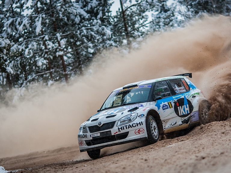 Rallijā "Sarma 2016" uzvaru izcīna Kalle Rovanpera