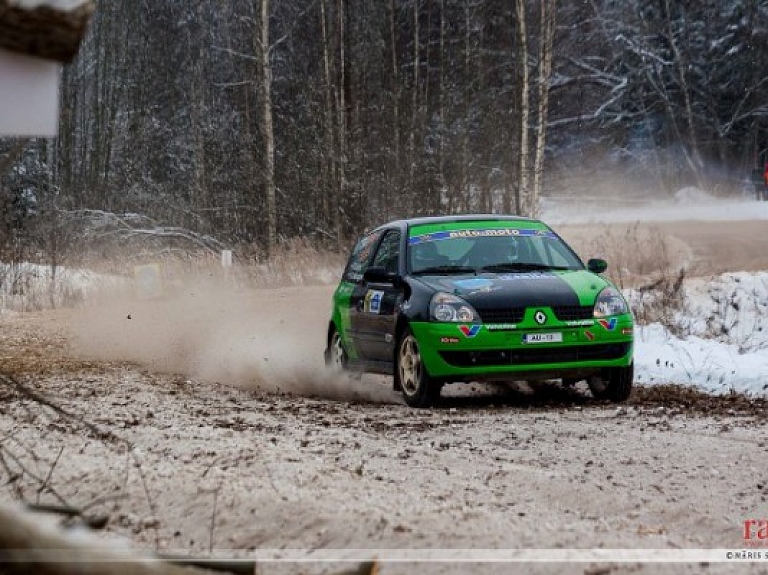 Jūrmalnieki ar panākumiem startē jaunajā rallija sezonā

