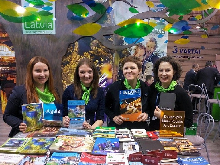 Latgales tūrisma speciālisti veiksmīgi piedalījās tūrisma izstādē "ADVENTUR 2016" Lietuvā

