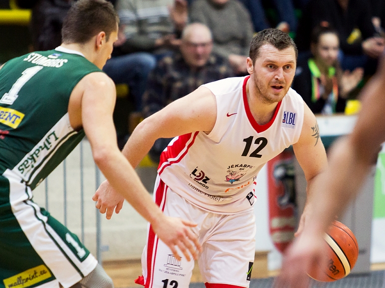 Jēkabpilieši revanšējas "Tarvas" komandai un pakāpjas uz trešo vietu grupā

