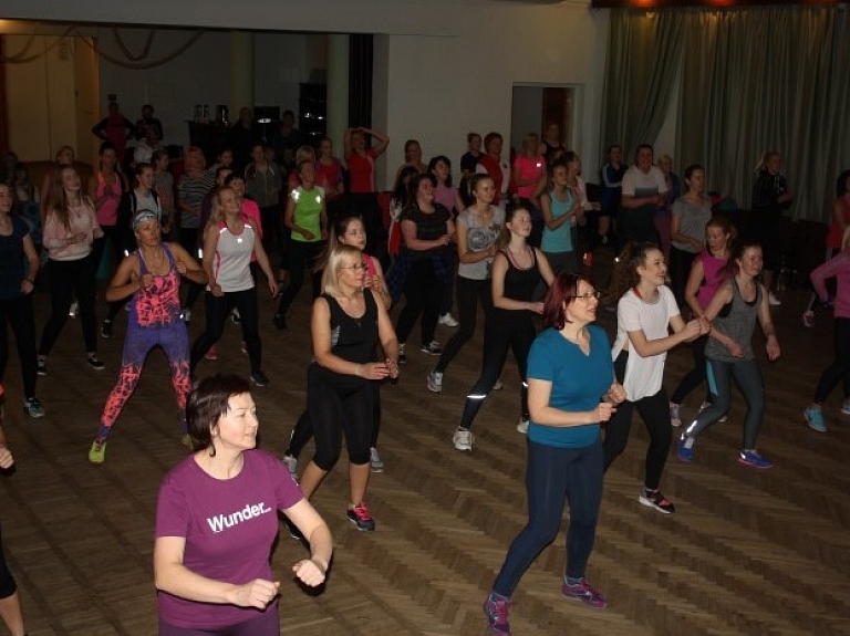 Balvos noslēdzies starpnovadu aerobikas maratons "Vingro vesels"

