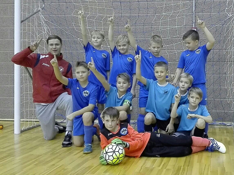 Ogres NSC aicina bērnus un jauniešus apgūt futbola spēli 