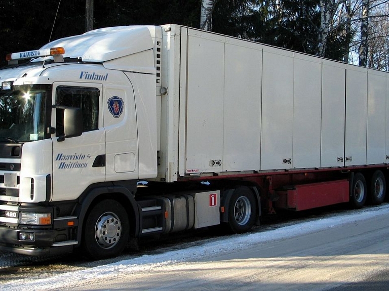 "Volvo Truck Latvia" atlaiž darbiniekus, kuri piedāvāja sistēmas tahogrāfa apiešanai