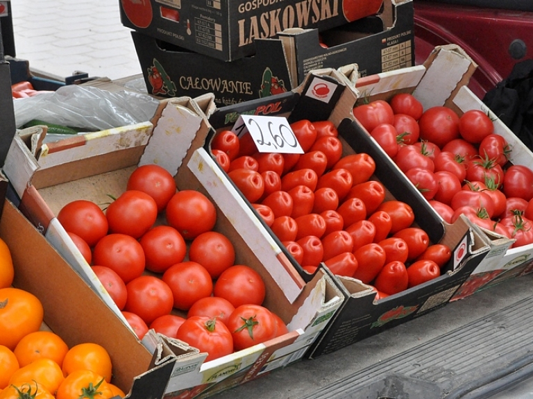 Arī šogad darbosies zemnieku ražotās produkcijas vakara tirdziņš

