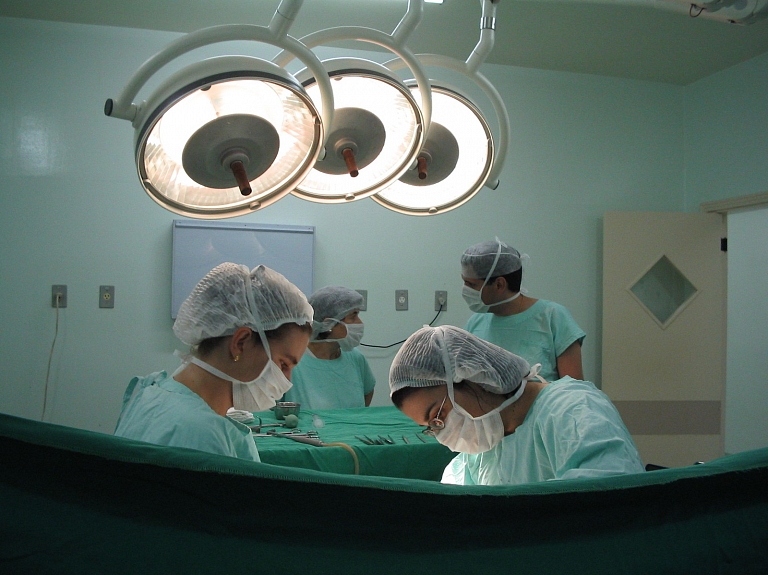 Valmieras ārsti nominēti "Gada balvai medicīnā 2015"