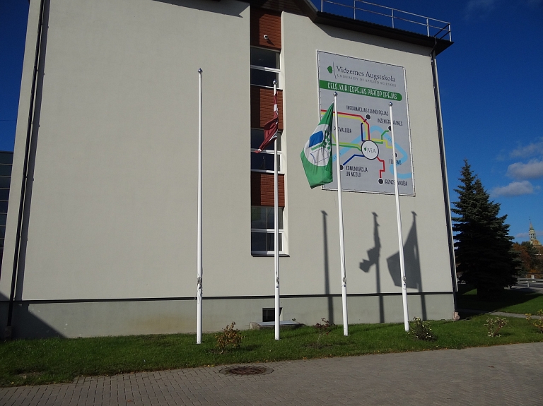 LTV finanšu rādītājus analizēs LTV revīzijas komisija, saturu - ViA pētnieks Buholcs

