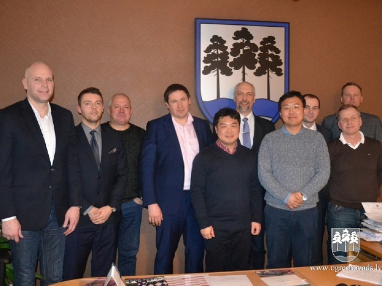 Ogrē ierodas basketbola kluba ģenerālsponsori no Dienvidkorejas 