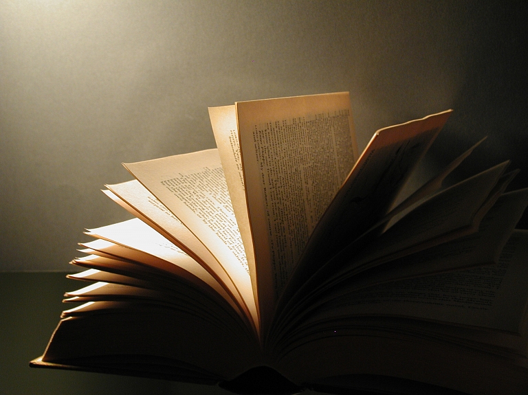 Krāslavas bibliotēka iegādātas jaunas grāmatas

