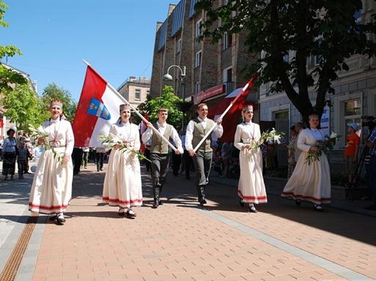 Radošos kolektīvus aicina pieteikties dalībai Daugavpils pilsētas svētkos

