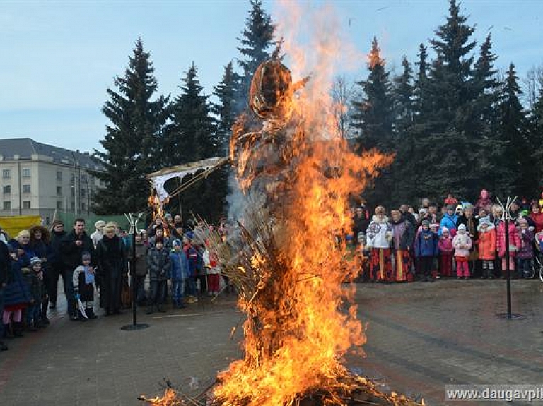 Daugavpils Vienības laukumā gaidāmi Masļeņicas svētki