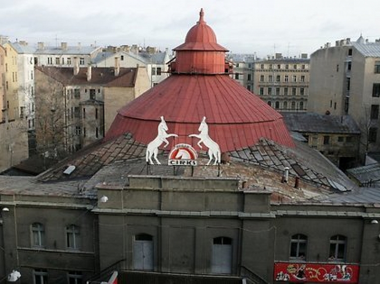 Rīgas cirka ēkas fasādi plānots nostiprināt šā gada pirmajā pusgadā

