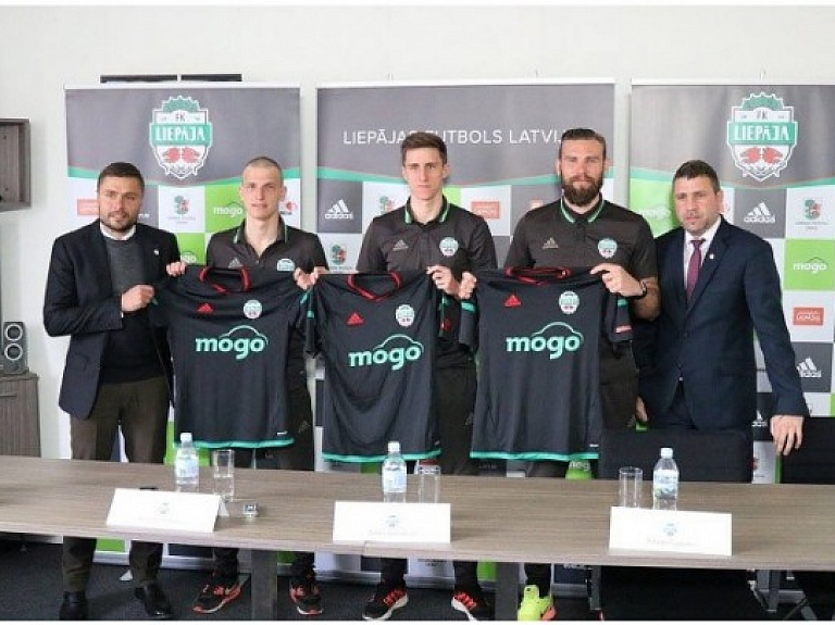 FK "Liepāja" prezentē jaunos spēlētājus un iepazīstina ar sezonas mērķiem

