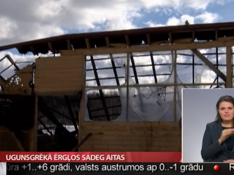 Ugunsgrēkā Ērgļos sadeg aitas


