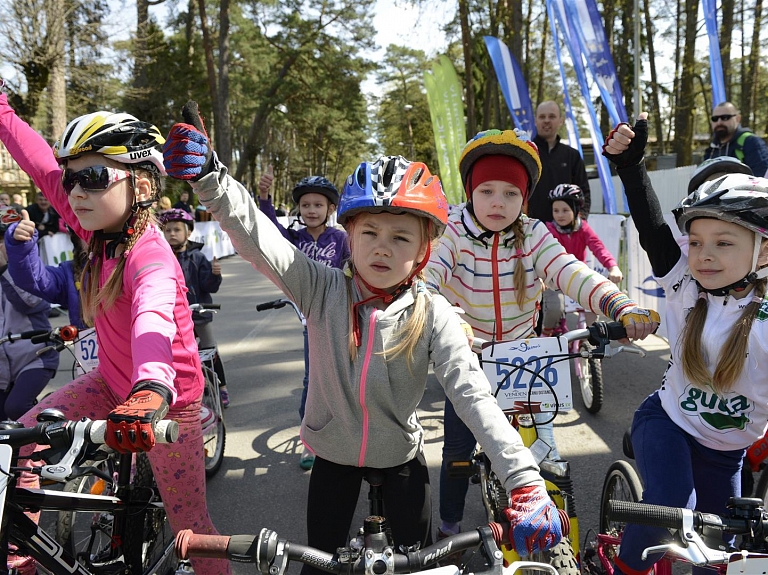 Aicina uz Neatkarības dienas velobraucienu Jūrmalā

